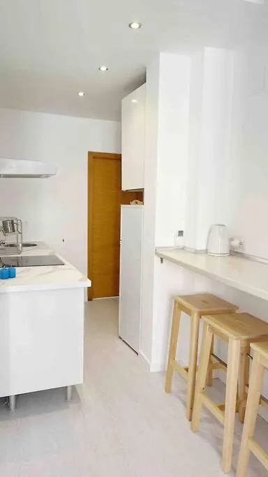 2 Bedroom Apartment Next To Plaza De La Merced Málaga Espagne